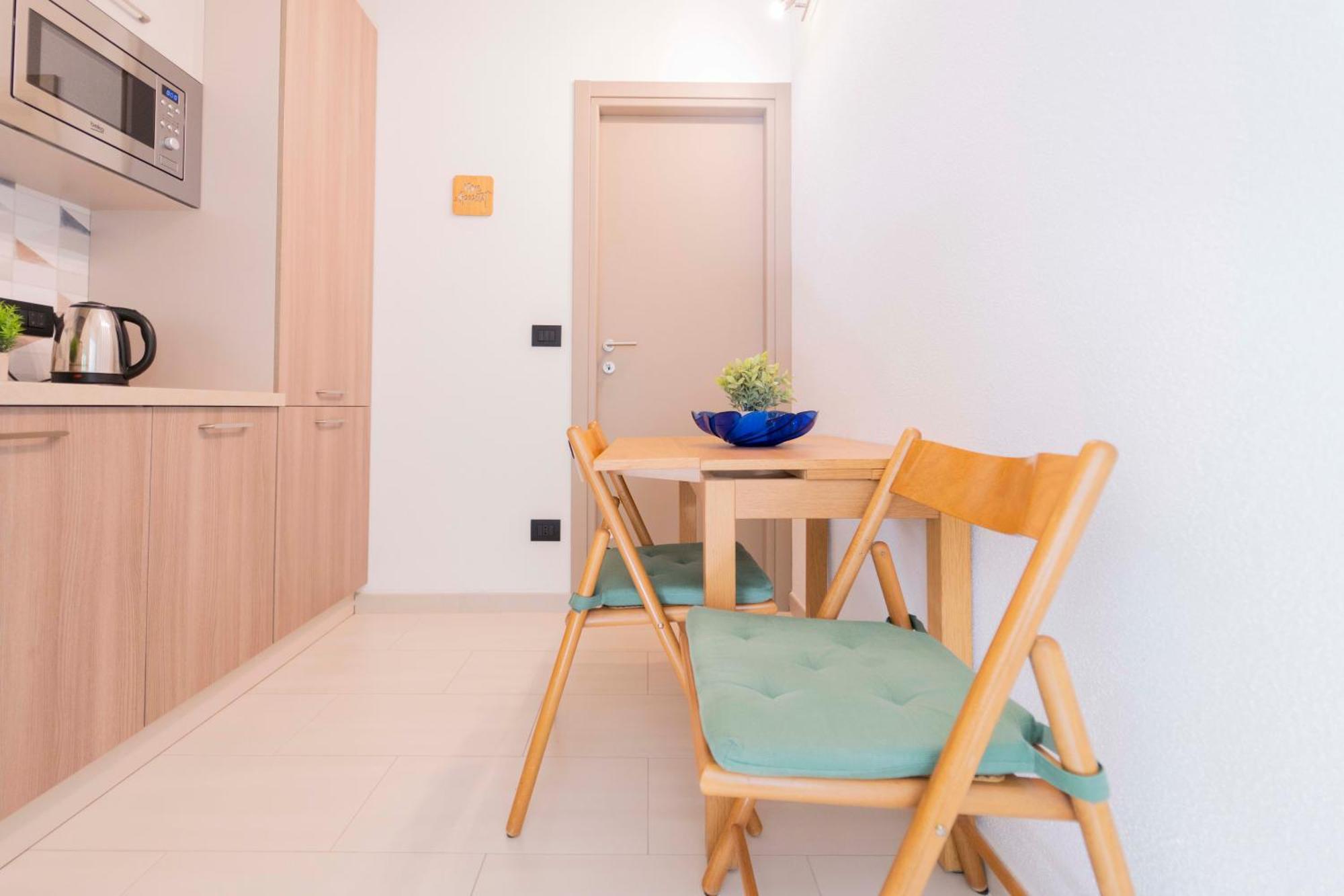 307 - Casa Sara, 5 Minuti Di Auto Dal Mare E Dal Centro Di Sestri, Con Parcheggio Privato Apartment *
